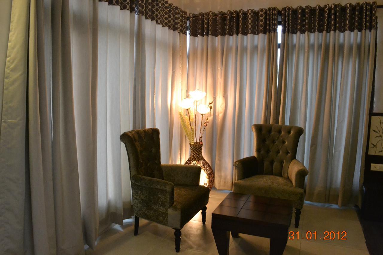 Corbett Wild Iris Spa And Resort Рамнагар Экстерьер фото